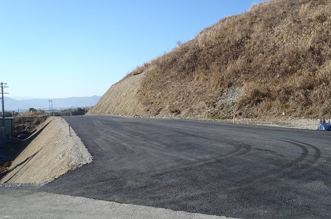 紀北西道路岩出地区他整備工事